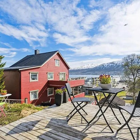 Apartment Cozy Little House In Tromso