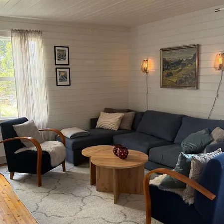 Apartment Cozy Little House In