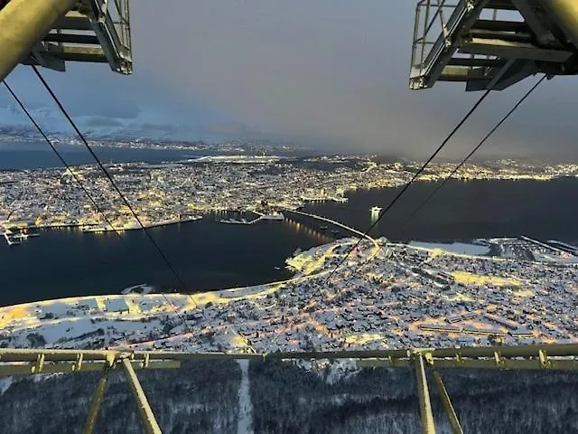 Cozy Little House In Tromsø