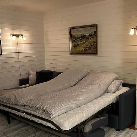 Apartamento Cozy Little House In